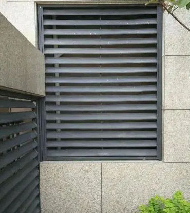 通風(fēng)鋅鋼護(hù)欄.jpg 通風(fēng)鋅鋼護(hù)欄.jpg