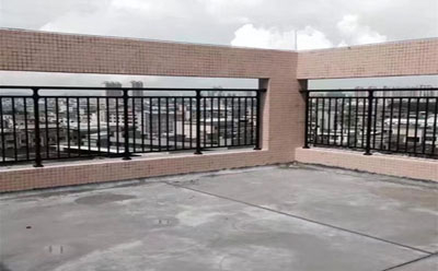 鋅鋼護(hù)欄 鋅鋼護(hù)欄